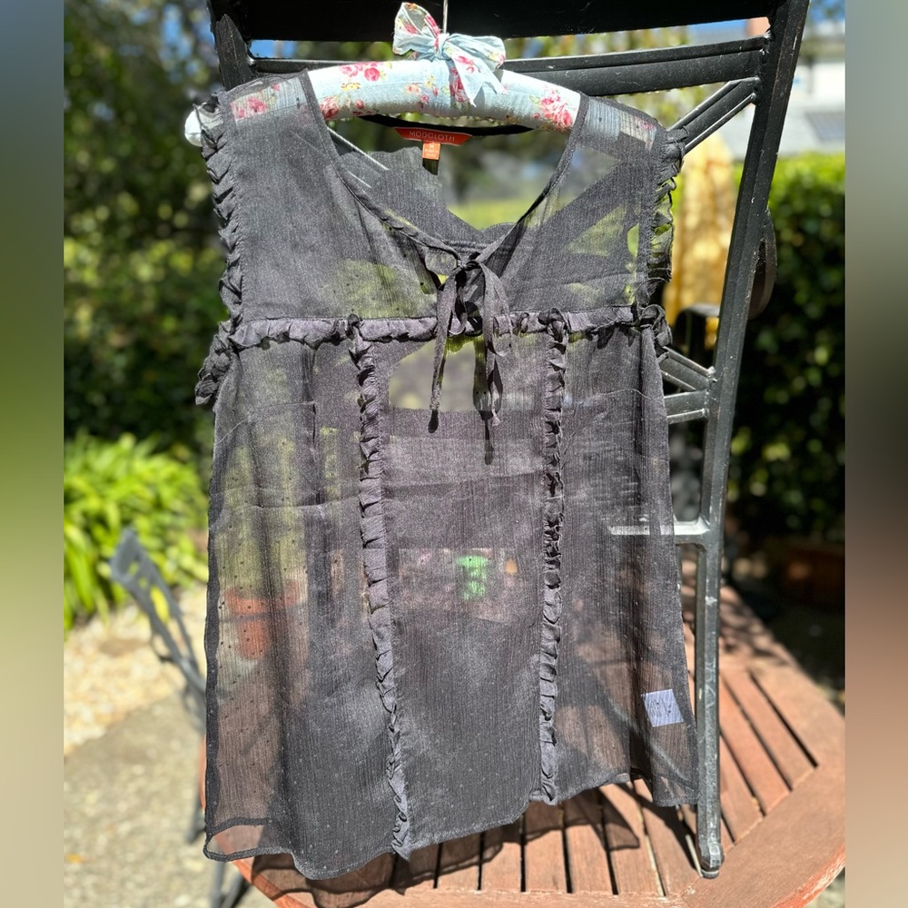 NWOT MODCLOTH Sexy modern sheer black blouse Medium